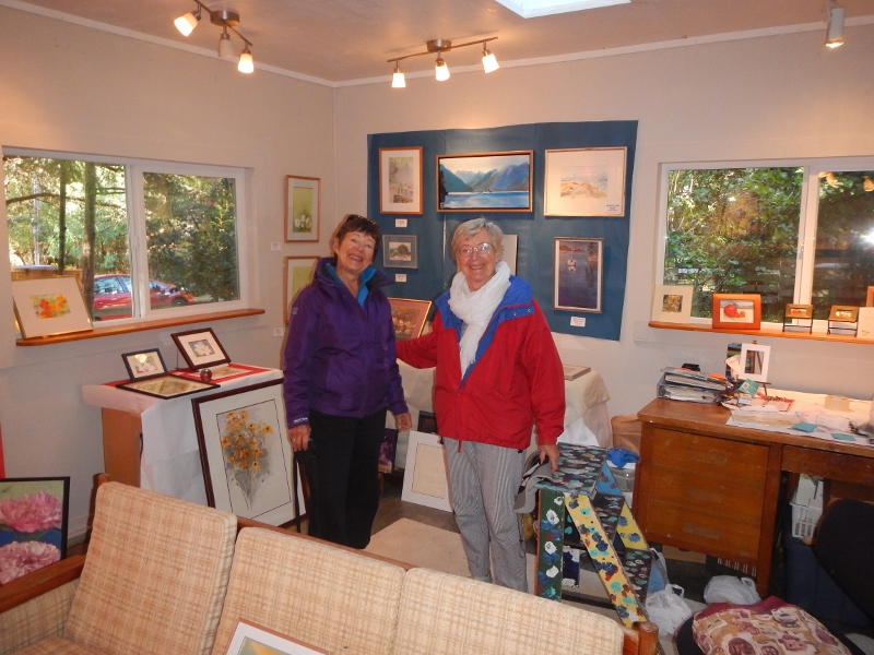 2015 On Galiano Is Kathy & Eleanor in Eleanors Art
      Studio