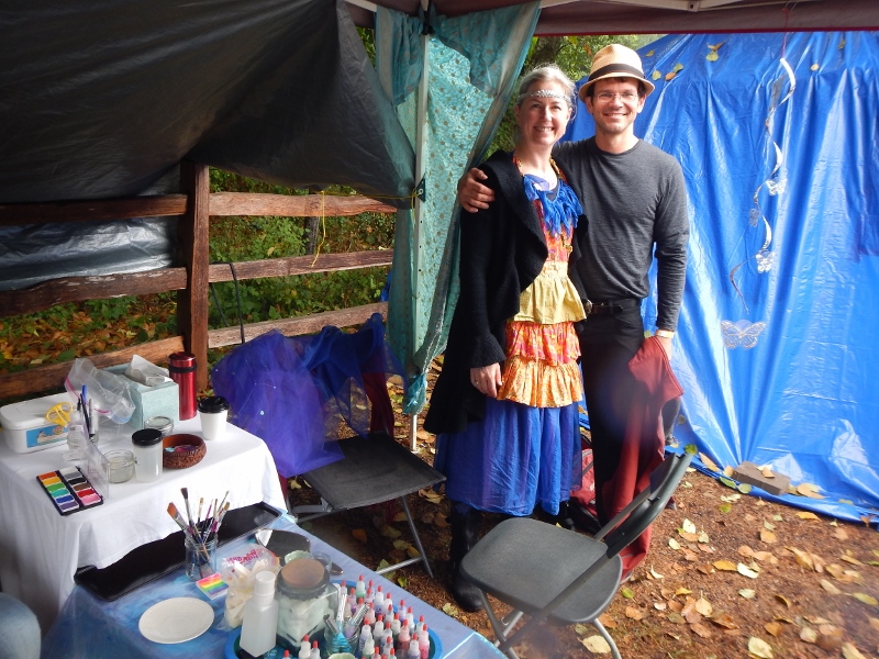 2015 Titania
          & Rod at Bowen Is in Titanias Display