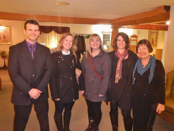 Rod
      at Mom's Funeral with Mike Courtney daughters