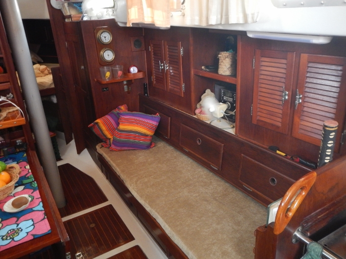 Looking to starboard are Tundras new cushion covers