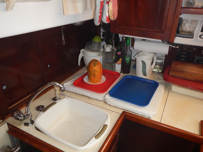 2016 Tundra Closeup Sink and Fridge