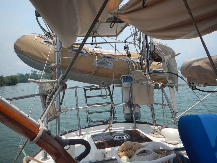 2016 Tundras stern view fron the
      cockpit