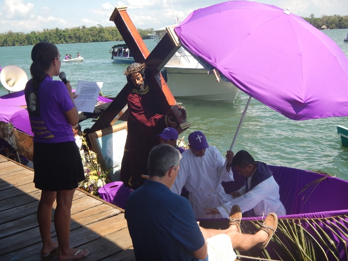 2017 Rio Dulce Catamaran Local Easter Visitors