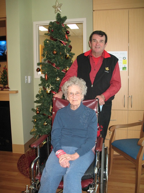 2010 Brian and Mother have a visit on Christmas Day with
      broken hip