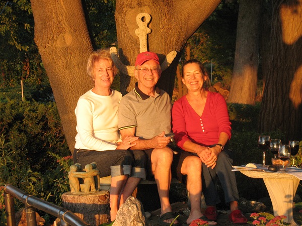 2010 Johnny and friend with Kathy on Aleta's Perch
