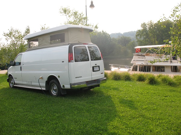 2010 Big White at the
      Erie Barge Canal