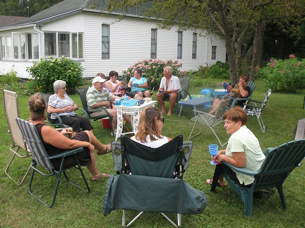 2010 A visit with the cousins at the Stag Islang Bob Marsh
      Cottage
