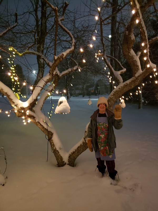 2020 BCT Kathy under the Crab Apple Tree Xmas Day