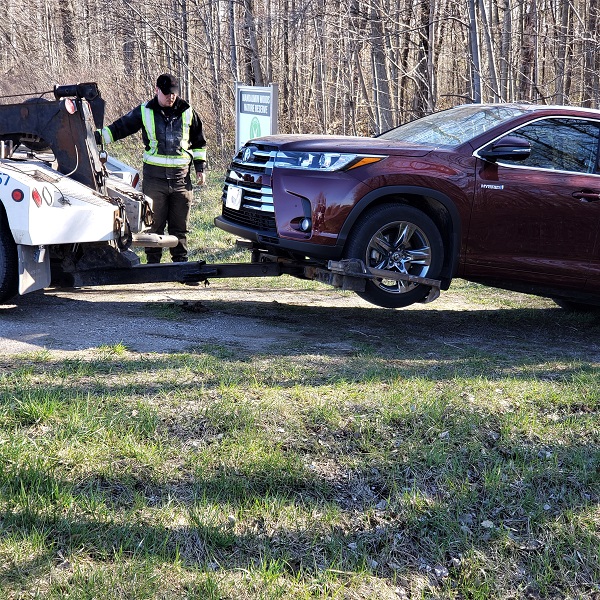 2020 Mandaumin Highlander gets towed