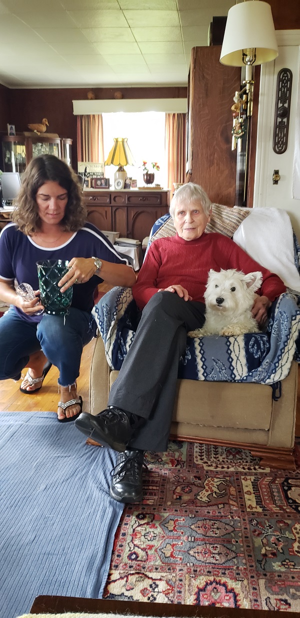 2021 BCt Courtney visits Aunt Noreen Oct 3