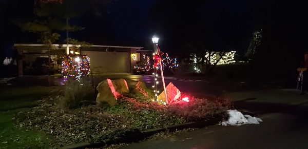 2021 BCt Xmas Eve Lights fromhe street
