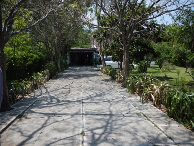 The house where we stayed in
            Antigua with Bill and Mary