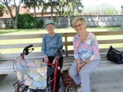 2013 Beacon Court Eleanor
      & Aleta visit