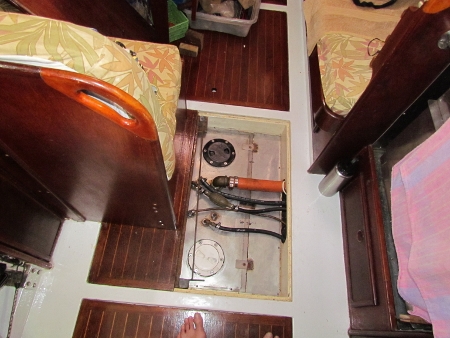 The new SS Steel fuel tank that replaced the old leaky
        aluminum one